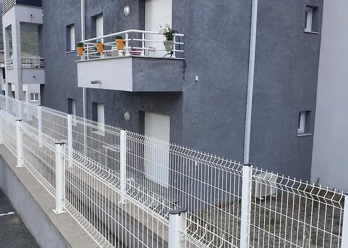 Recent Apartment *